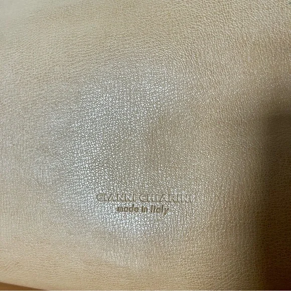 Gianni Chiarini Elegant Tan Tote Bag - Picture 5 of 14